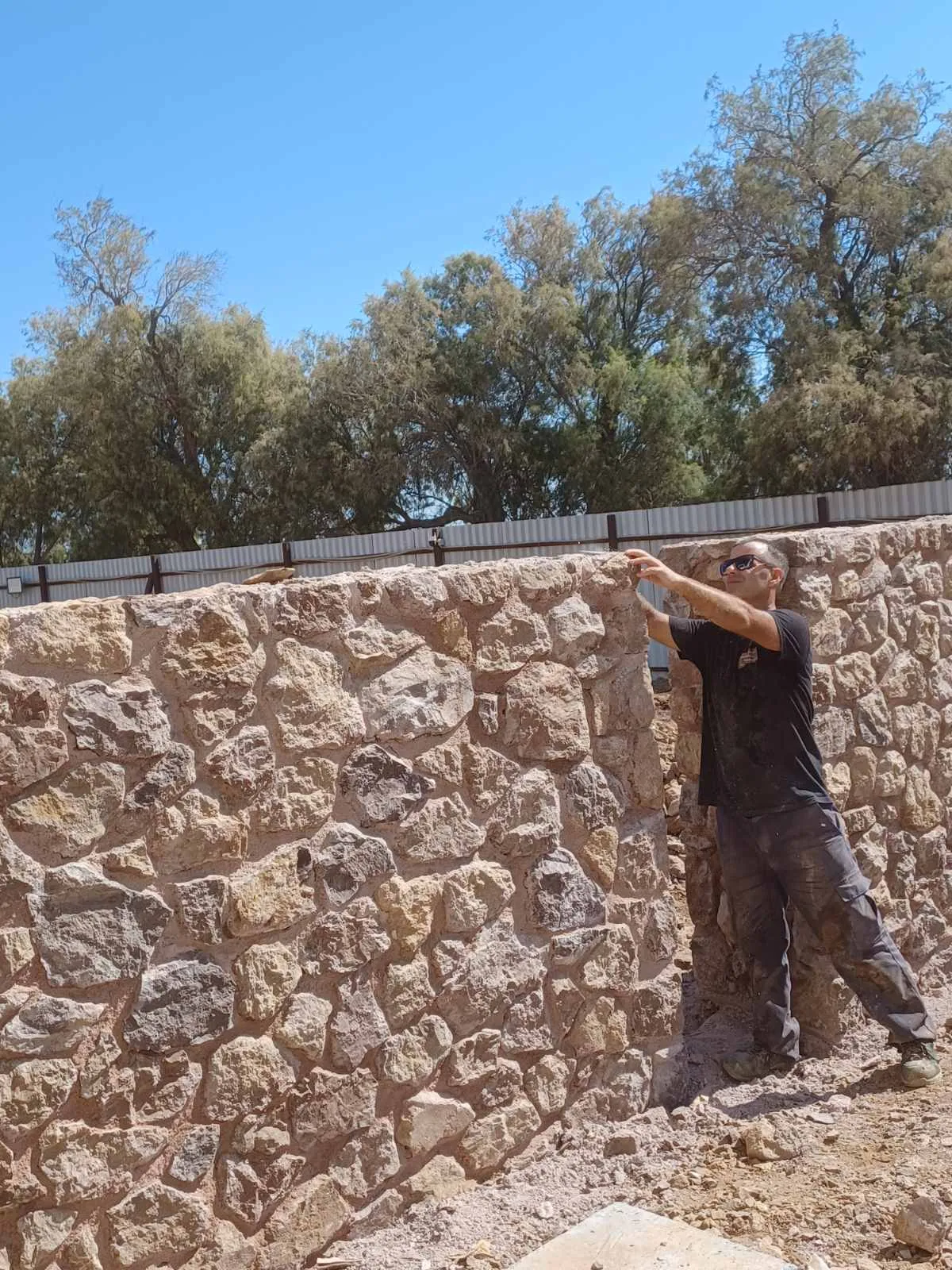 Πέτρινη τοιχοποιία (λεπτομέρεια έργου)